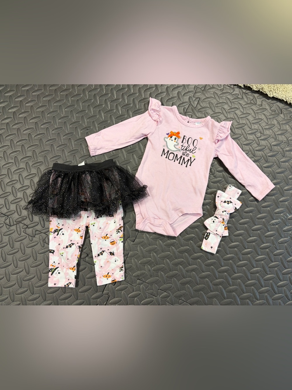 3pc girls Halloween outfit size 6 months